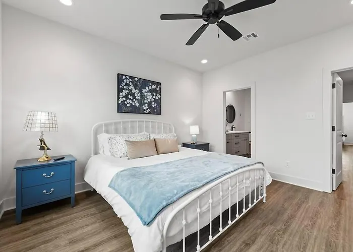 Cajun French House-2 King Beds-near Sports Complex Lafayette