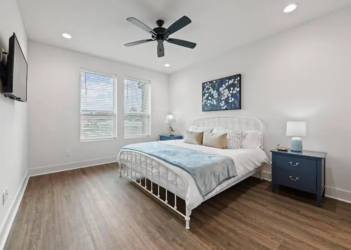 Cajun French House-2 King Beds-near Sports Complex *